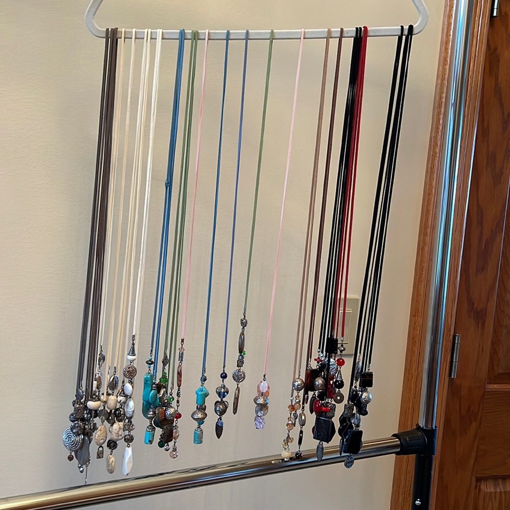 Multi color necklace or bracelets . Comes in pack of 2